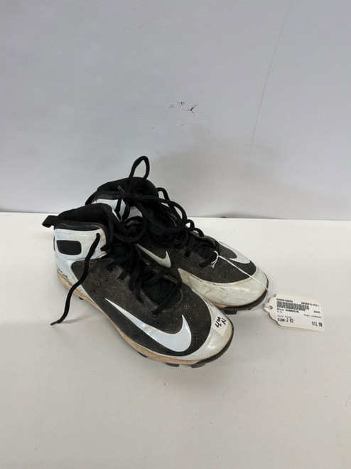 Vist Large View of Product Image Which is Used Nike HUARACHE BB/SB Cleats Black Junior 03