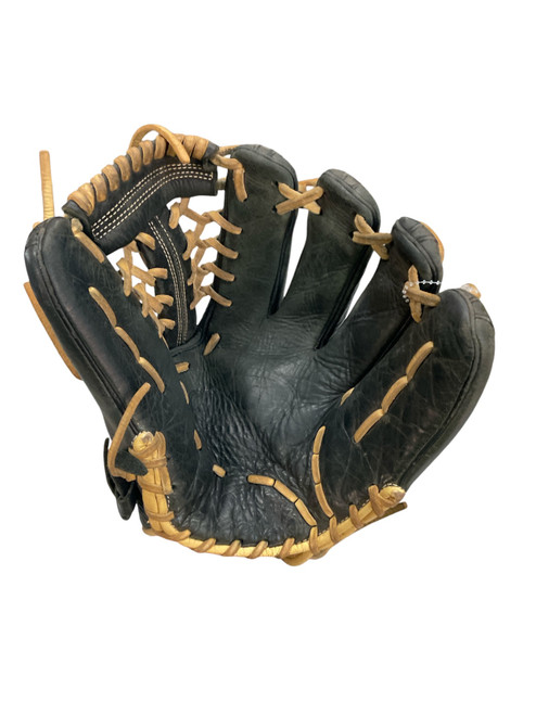 Vist Large View of Product Image Which is Used Wilson A1000 BB/SB Glove LH Throw Black 11 1/2"