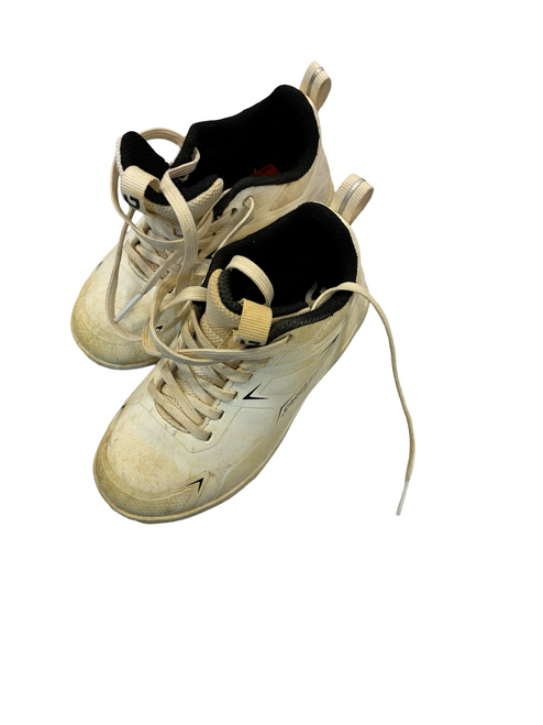 Vist Large View of Product Image Which is Used DSG CLEATS 1 BB/SB Cleats White Junior 01