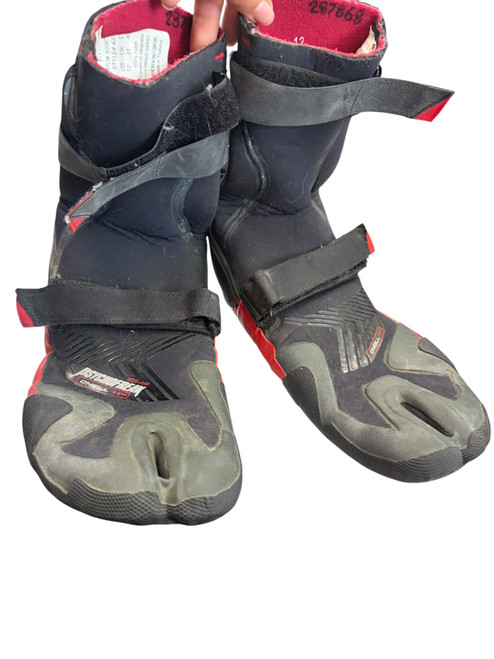 Vist Large View of Product Image Which is Used O'Neill Psychofreak Booties Sz 12 