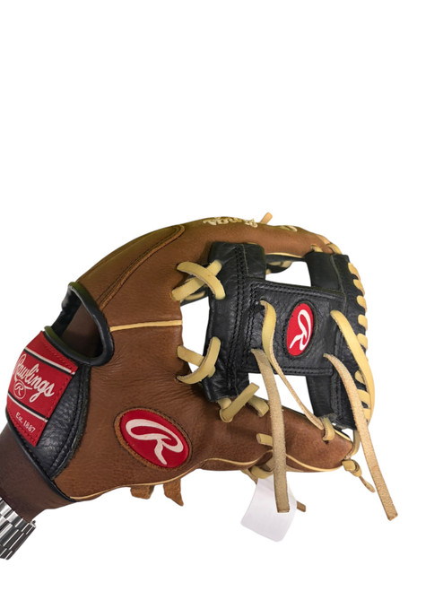 Vist Large View of Product Image Which is Used Rawlings PREMIUM SERIES BB/SB Glove RH Throw None 11 1/4"