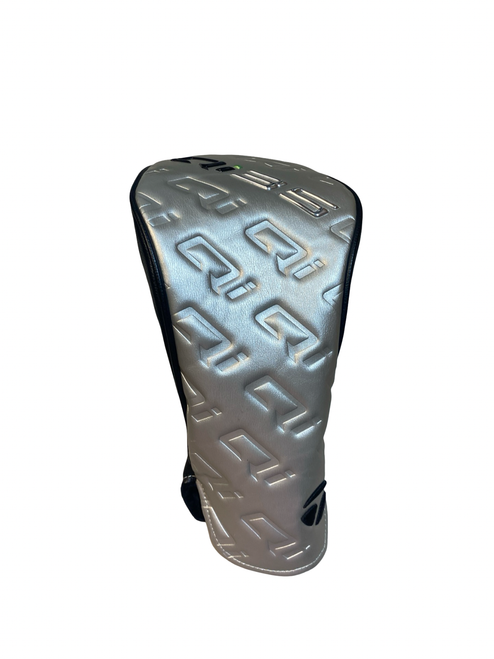 Vist Large View of Product Image Which is Used Taylormade QI35 DRIVER HEADCOVER Golf Accessory