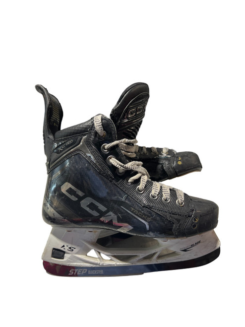 Vist Large View of Product Image Which is Used CCM TACKS XF PRO Intermediate Hockey Skate Intermediate 4.0