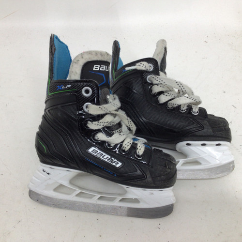 Vist Large View of Product Image Which is Used Bauer XLP YOUTH 10.0 HOCKEY SKATES Youth Hockey Skate Youth 10.0