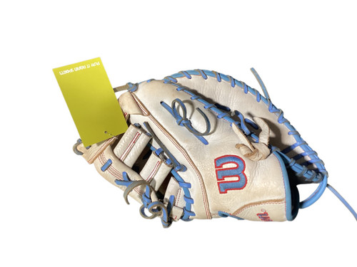 Vist Large View of Product Image Which is Used Wilson A700 BB/SB First Base RH Throw White 12"