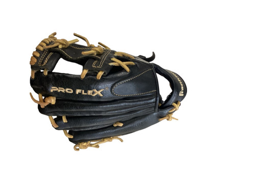 Vist Large View of Product Image Which is Used Franklin PRO FLEX BB/SB Glove RH Throw Black 11 1/2"