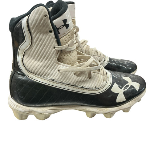 Vist Large View of Product Image Which is Used Under Armour HIGHLIGHT RM Jr FB Cleats White And Black Junior 05.5