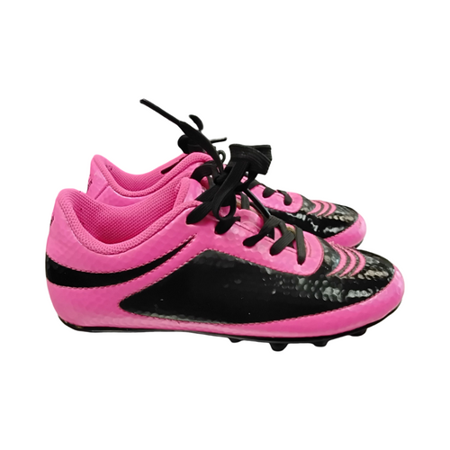 Vist Large View of Product Image Which is Used Vizari Soccer Cleats Pink Youth 10.0