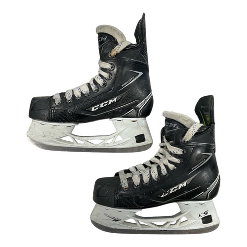 Vist Large View of Product Image Which is Used CCM RIBCOR 76K Junior Hockey Skate Junior 01.5