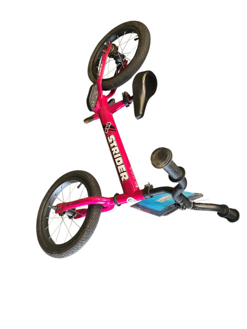 Vist Large View of Product Image Which is Used Strider 14X Balance Bike Girls Pink 14"