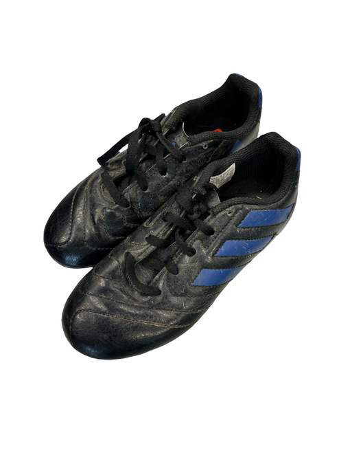 Vist Large View of Product Image Which is Used Adidas Soccer Cleats Black Junior 01