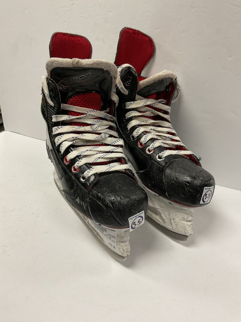 Vist Large View of Product Image Which is Used Bauer VAPOR X500 Junior Hockey Skate White/Black/Red Junior 03.5