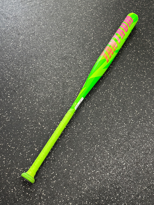 Vist Large View of Product Image Which is Used Easton TANTRUM 1PC ESU6TNT1L 25OZ BB/SB Slowpitch Bat 34"