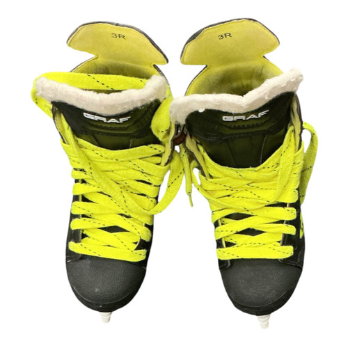 Vist Large View of Product Image Which is Used Graf SUPRA G5035 Junior Hockey Skate Junior 03