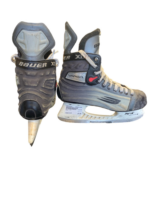 Vist Large View of Product Image Which is Used Bauer XIV Senior Hockey Skate Senior 8.5