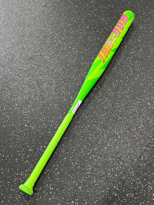 Vist Large View of Product Image Which is Used Easton TANTRUM 1PC ESU6TNT1L 25OZ BB/SB Slowpitch Bat 34"