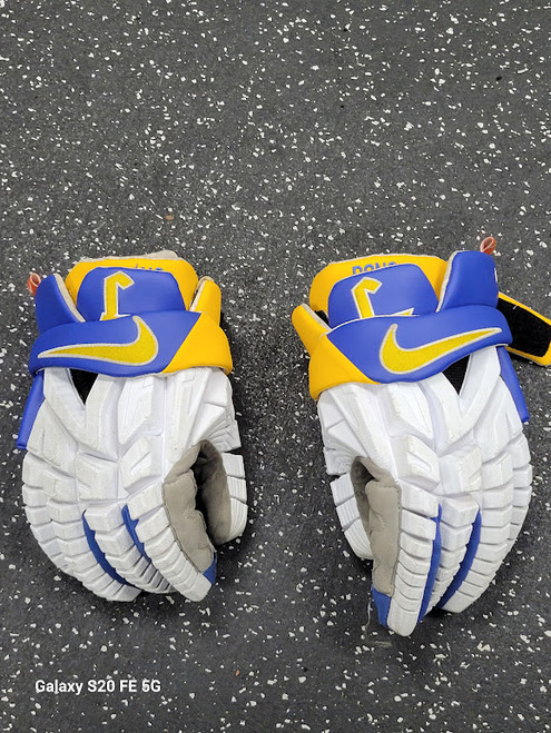 Vist Large View of Product Image Which is Used Nike VAPOR LOYOLA GLOVES Lacrosse Gloves Mens White MD