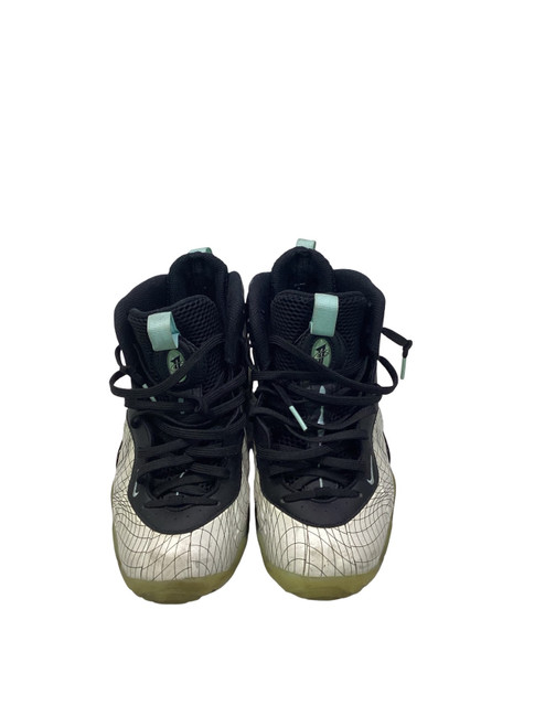 Vist Large View of Product Image Which is Used Nike LITTLE POSITE Basketball Shoes Y White Senior 5.5