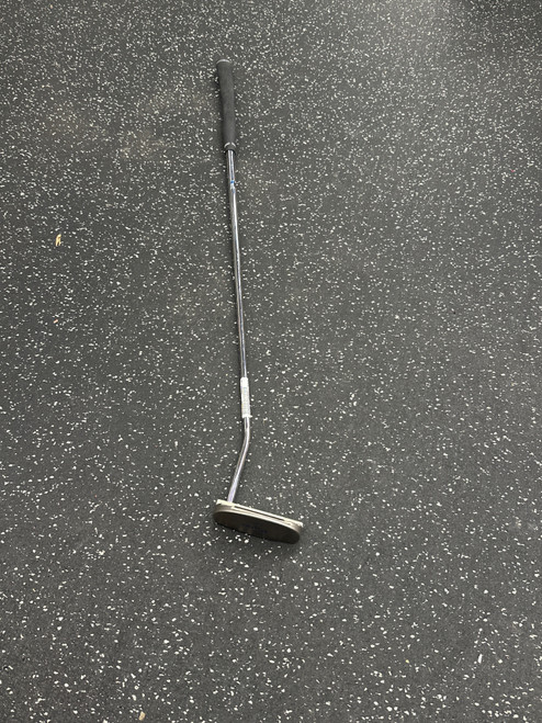 Vist Large View of Product Image Which is Used Ping PIPER G2I Mens Putter RH