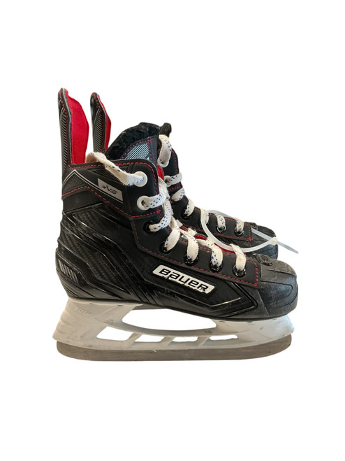 Vist Large View of Product Image Which is Used Bauer NS SZ Y 11 Youth Hockey Skate Youth 11.0