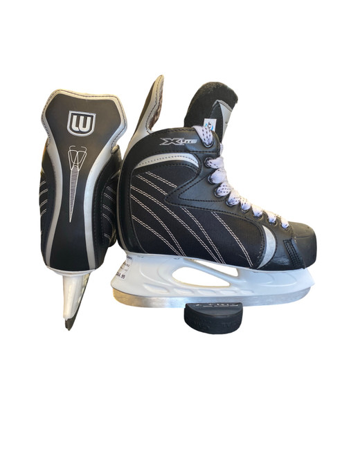 Vist Large View of Product Image Which is Used WinnWell NXT Junior Hockey Skate Junior 04