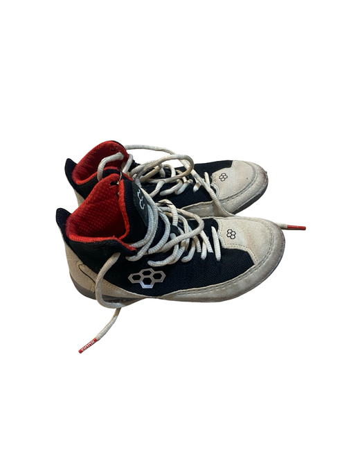Vist Large View of Product Image Which is Used Rudis Wrestling Shoes White Junior 02
