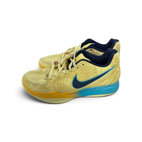Vist Large View of Product Image Which is Used Nike Basketball Shoes M Gold Senior 10.5