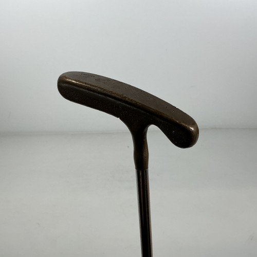 Vist Large View of Product Image Which is Used Acushnet La-Femme A-4 Mens Putter RH