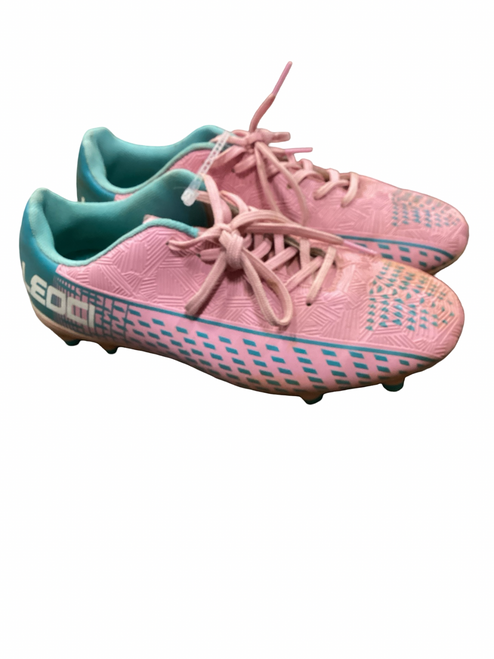 Vist Large View of Product Image Which is Used Leoci Soccer Cleats Pink Youth 06.5