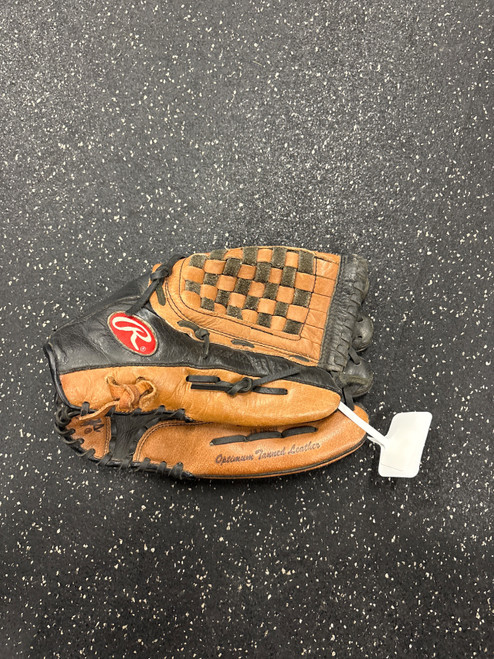 Vist Large View of Product Image Which is Used Rawlings RS1300 BB/SB Glove RH Throw Black 13"