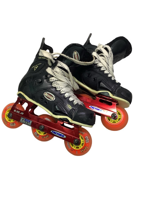 Vist Large View of Product Image Which is Used Mission PROTO V SKATES Junior Aggressive Skates Black Junior 04