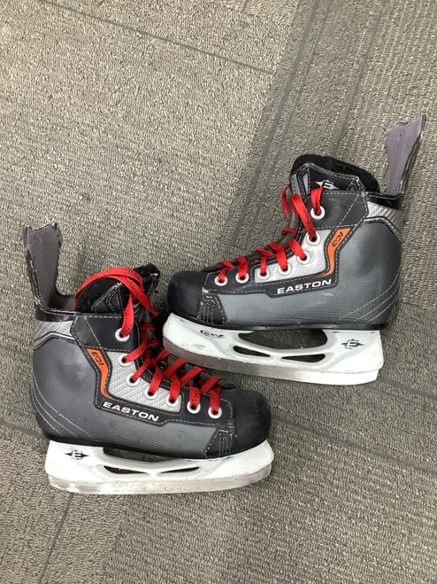 Vist Large View of Product Image Which is Used Easton EQ1 Youth Hockey Skate Youth 13.0