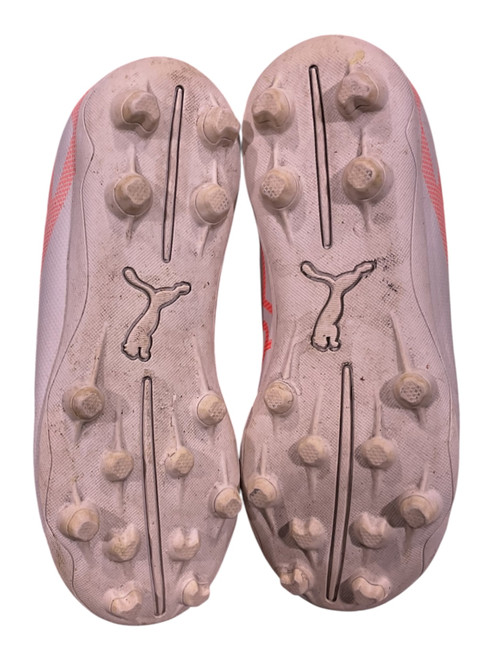 Vist Large View of Product Image Which is Used Puma ULTRA Soccer Cleats Orange Youth 12.0