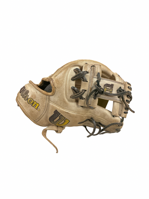 Vist Large View of Product Image Which is Used Wilson A2000 BB/SB Glove RH Throw Grey 11 1/2"