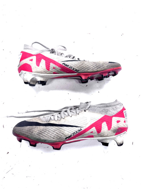 Vist Large View of Product Image Which is Used Nike Soccer Cleats White Senior 7