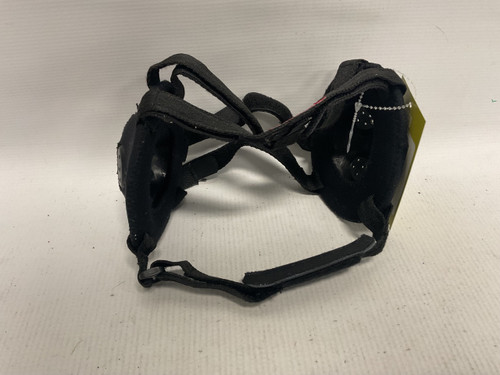 Vist Large View of Product Image Which is Used Asics Wrestling Headgear Black