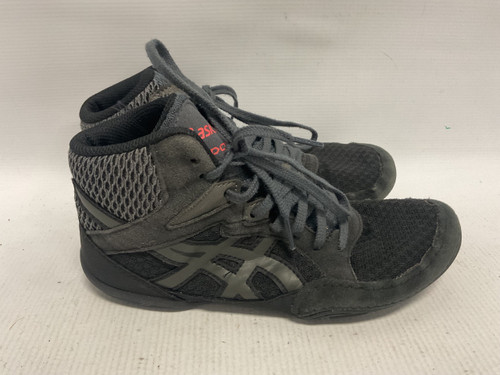 Vist Large View of Product Image Which is Used Asics Wrestling Shoes Black Junior 04
