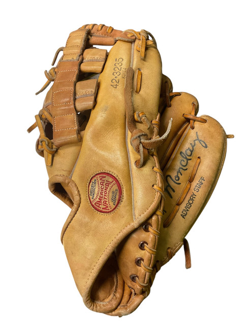 Vist Large View of Product Image Which is Used Spalding SPALDING 42-3235 RICK MONCLAY RHT BB/SB Glove RH Throw Tan 12 1/2"