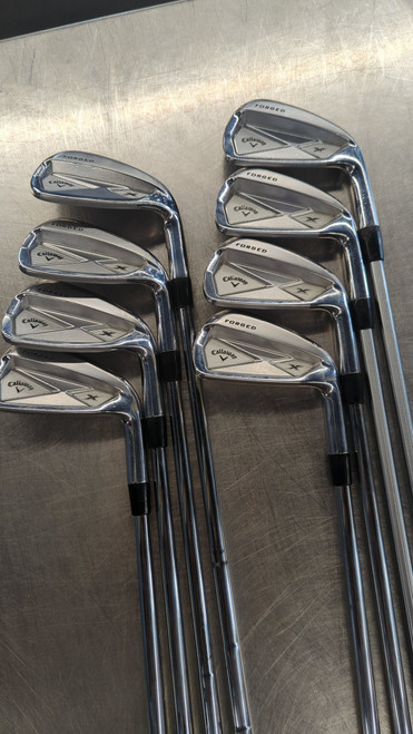 Vist Large View of Product Image Which is Used Callaway X FORGED IRON SET Mens Iron Set RH 3I-PW