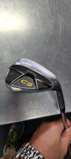 Vist Large View of Product Image Which is Used Maxfli C3 Golf Wedge Mens RH 60 Degree