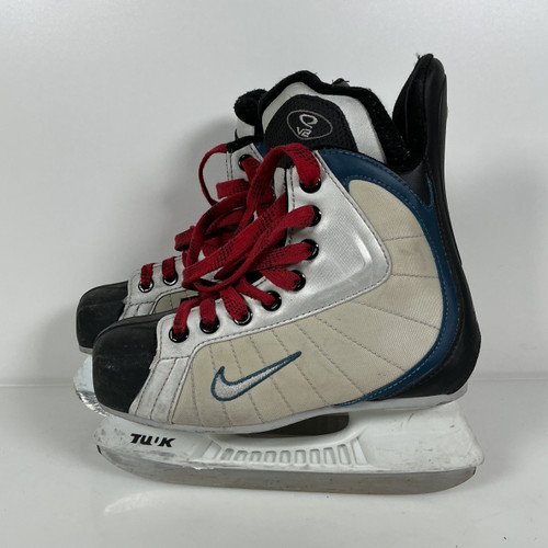 Vist Large View of Product Image Which is Used Nike QUEST V2 SKATES Junior Hockey Skate Junior 02