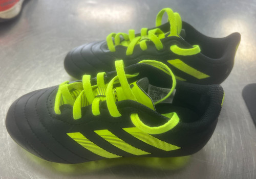 Vist Large View of Product Image Which is Used Adidas Soccer Cleats Black Youth 12.0
