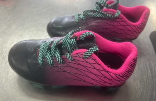 Vist Large View of Product Image Which is Used Dsg Soccer Cleats Pink Youth 10.0