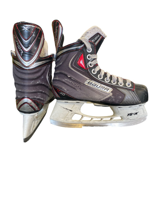 Vist Large View of Product Image Which is Used Bauer X40 Junior Hockey Skate Junior 02