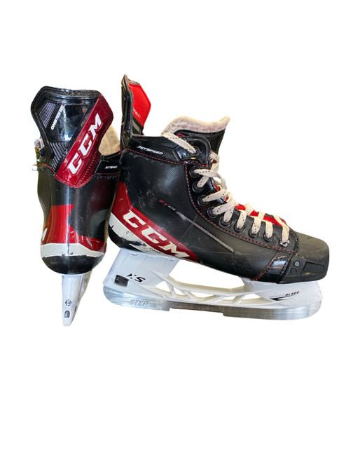 Vist Large View of Product Image Which is Used CCM FT475 Senior Hockey Skate Senior 8.5