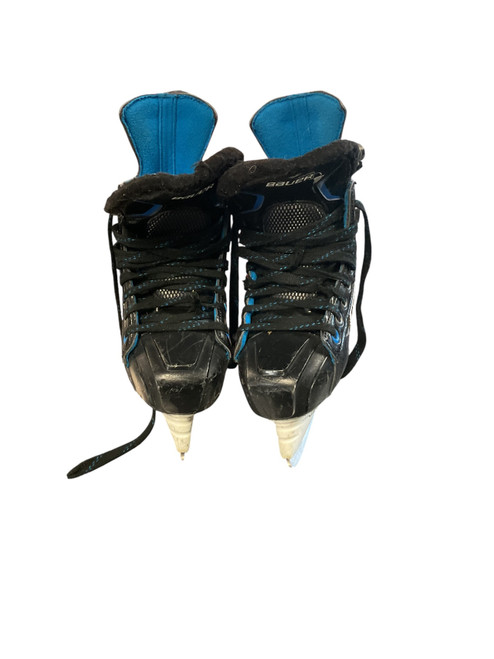 Vist Large View of Product Image Which is Used Bauer NEXUS N7000 Junior Hockey Skate Junior 02