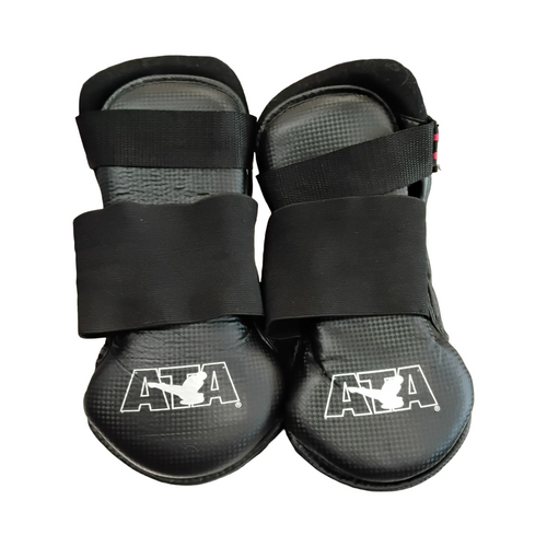 Vist Large View of Product Image Which is Used Martial Arts Foot Pads Black MD