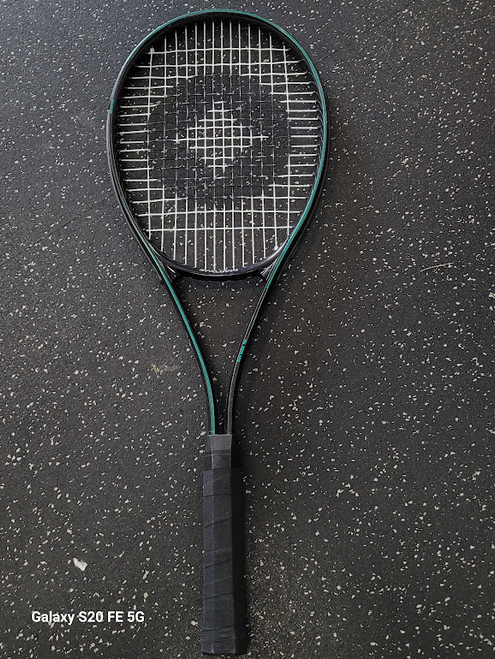Vist Large View of Product Image Which is Used Spalding AERO REBEL PRO Adult Tennis Racquet Black 4 5/8"