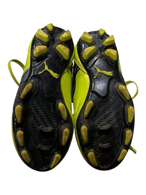 Vist Large View of Product Image Which is Used Puma Soccer Cleats Yellow Youth 10.0
