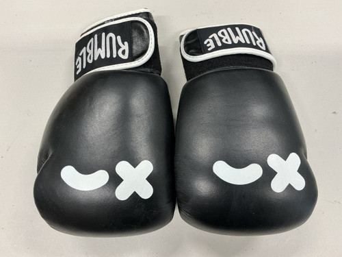 Vist Large View of Product Image Which is Used RUMBLE WINK Boxing Gloves Black Senior
